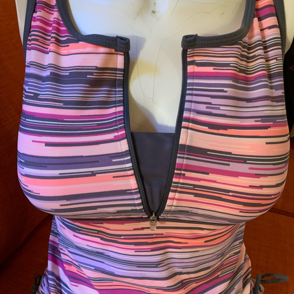 Free Country Pink and Gray Striped Tankini 2 piece Swimsuit - Picture 8 of 10